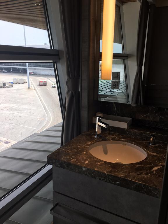 Plaza Premium Lounge Hotel Sepang Buitenkant foto